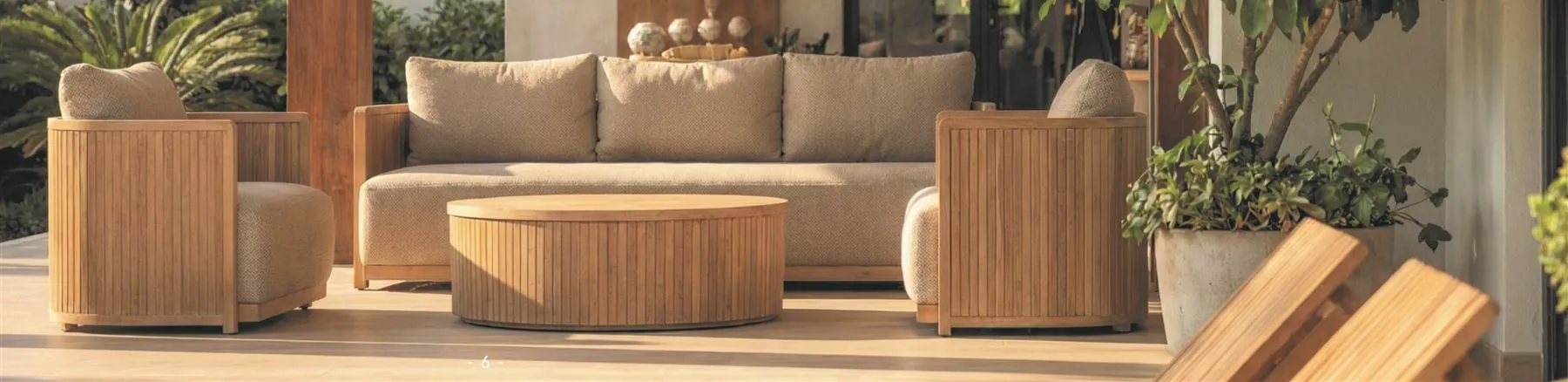 Conjunto Aurora em teca, ambiente 2
